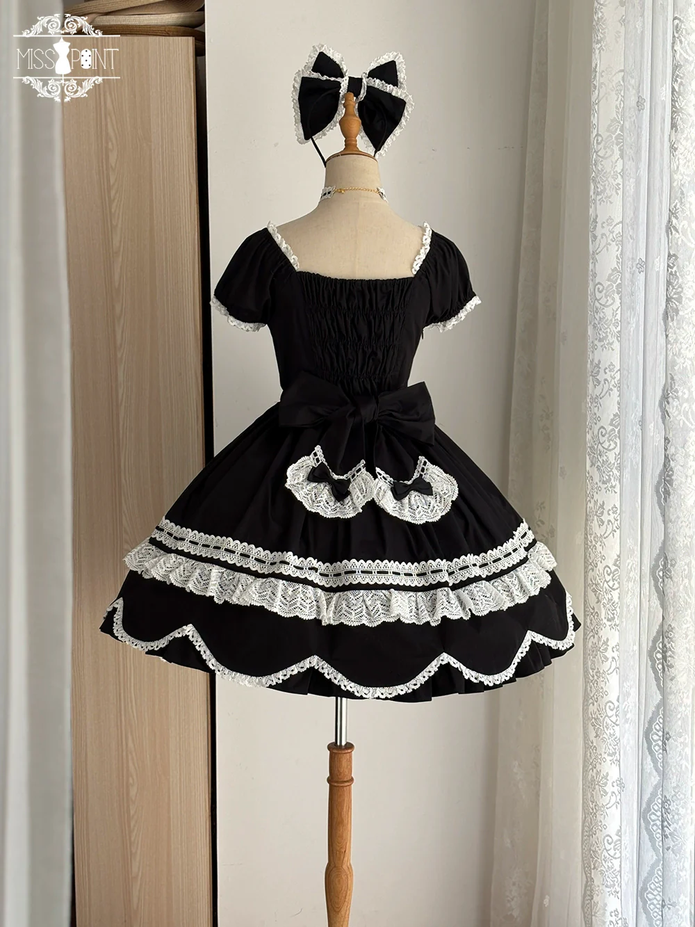 Vintage Petal Rabbit - Old School Lolita OP Cotton Dress, Petal-Shaped Hem - Image 51