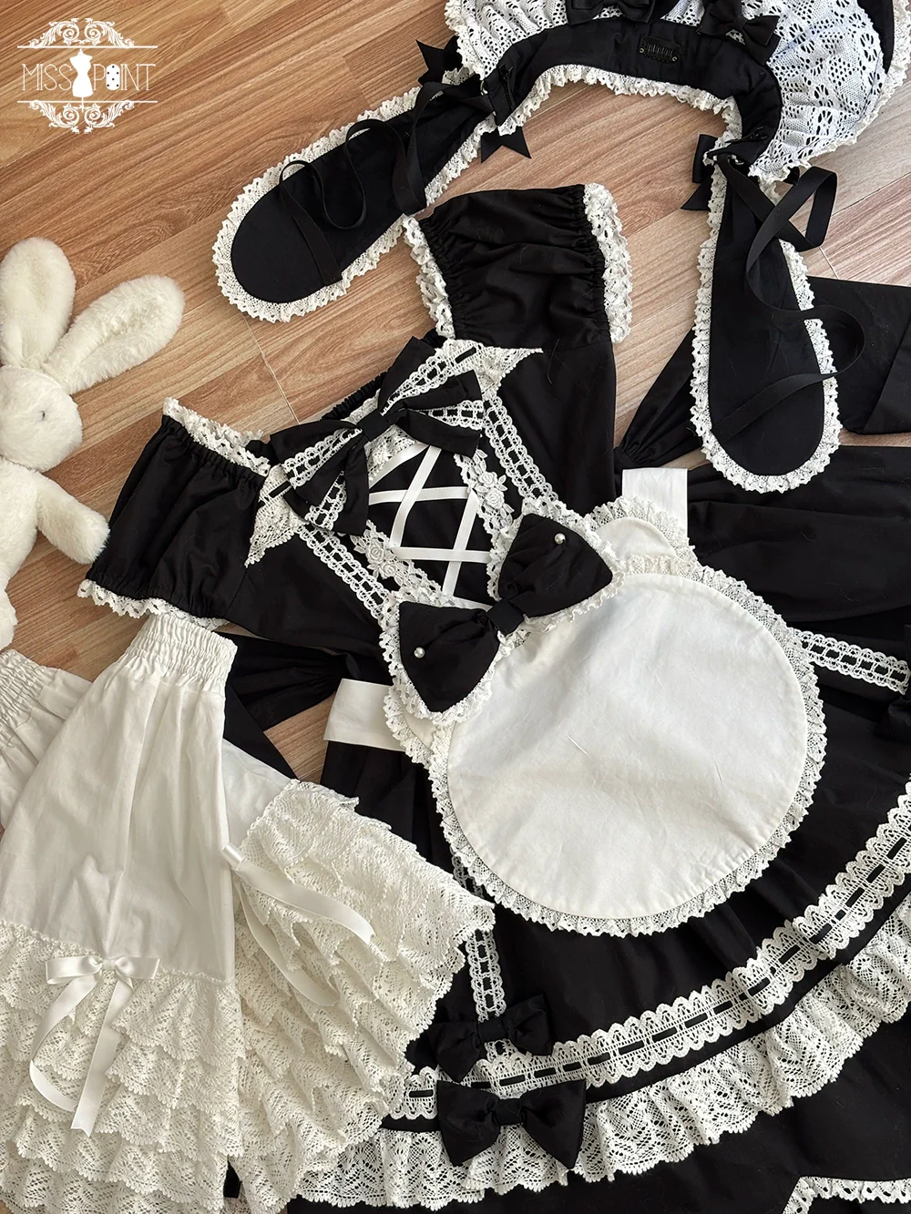Vintage Petal Rabbit - Old School Lolita OP Cotton Dress, Petal-Shaped Hem - Image 62