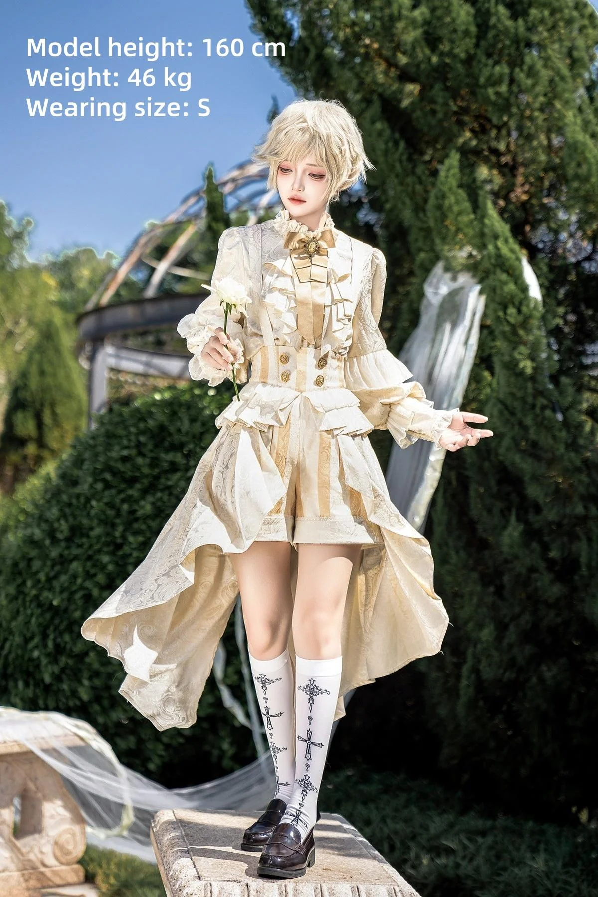 Ouji Lolita Suspender Shorts & Shirt - Image 5
