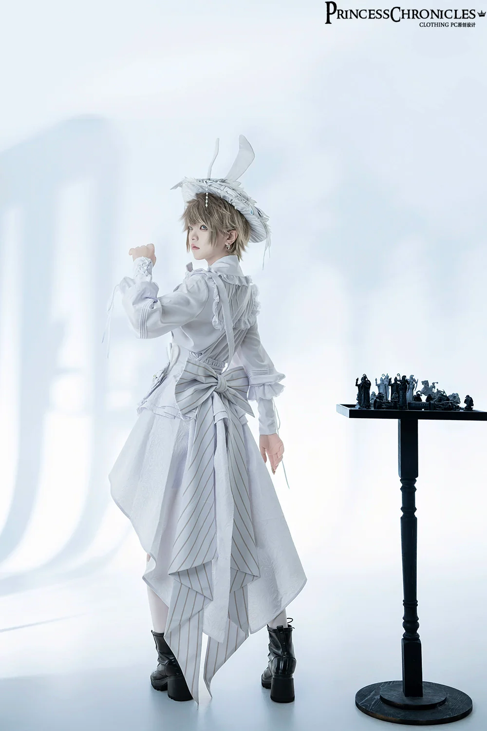 Rabbit Theater White Moonlight - Ouji Lolita Shorts Set, Rabbit Hat - Image 11