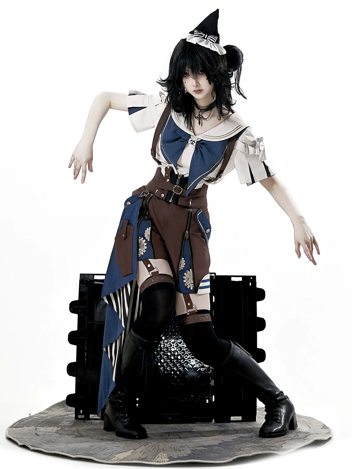 Voyager's Daily - Ouji Lolita Suspender Shorts Set with Shirt & Trailing - Image 13
