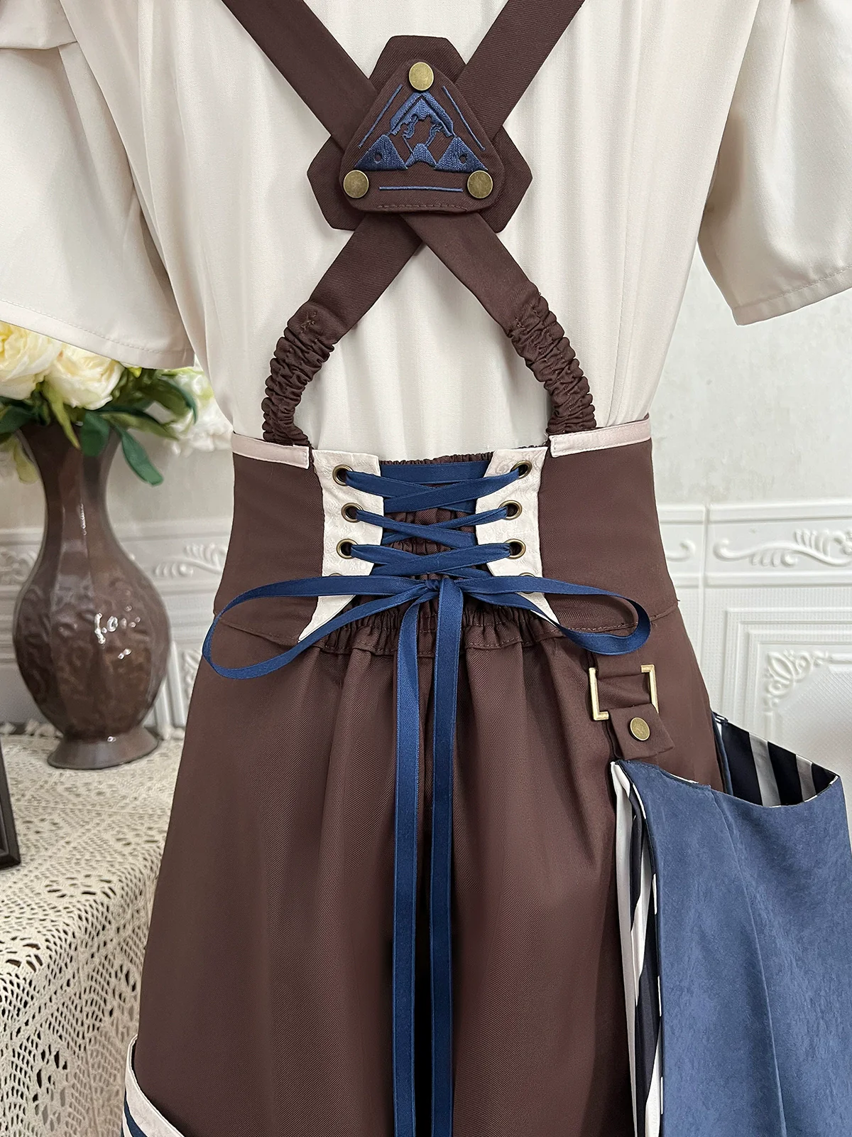 Voyager's Daily - Ouji Lolita Suspender Shorts Set with Shirt & Trailing - Image 22