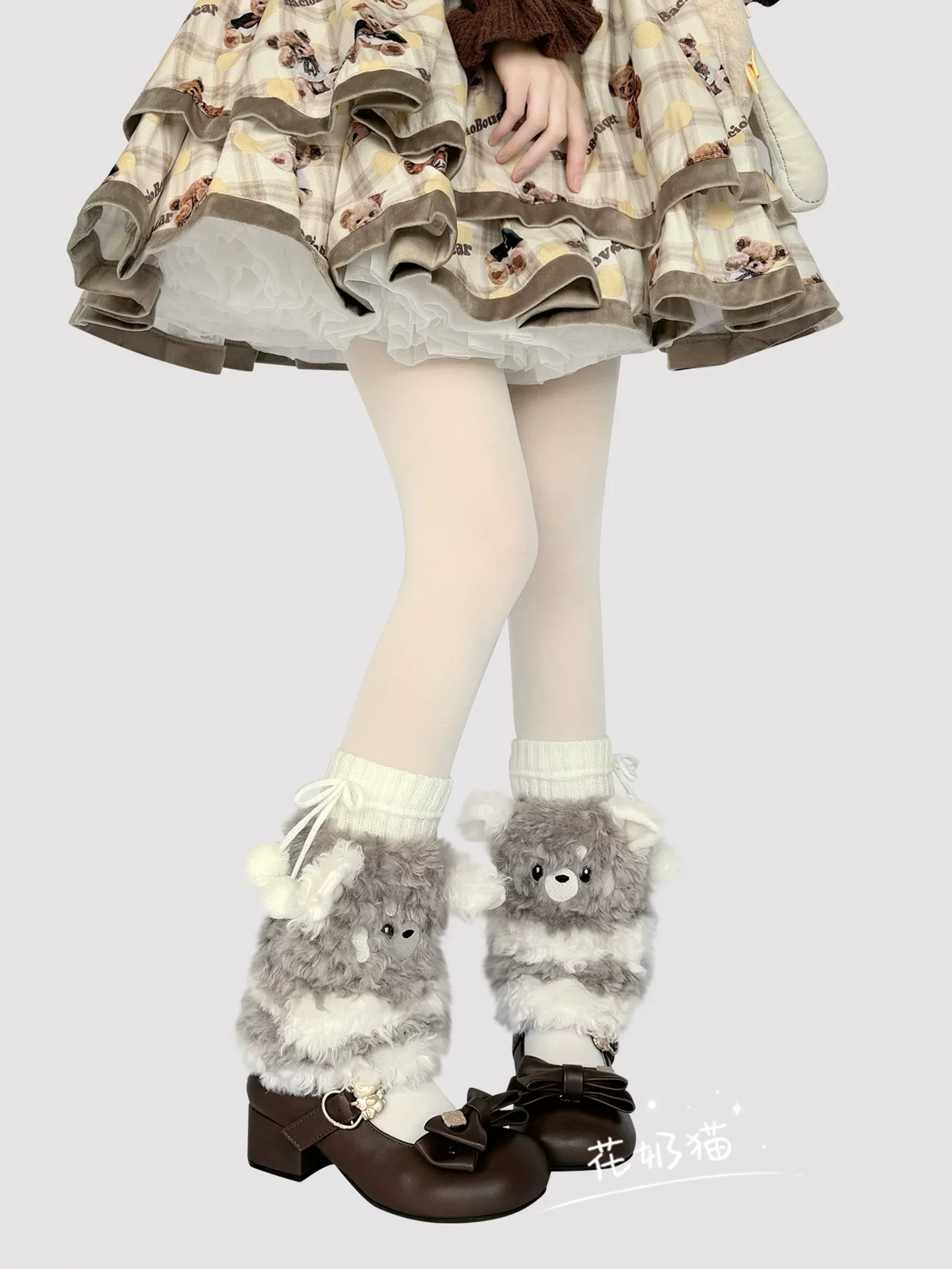 Plush Winter Kawaii Lolita Leg Warmers, Bear-shaped - Image 10