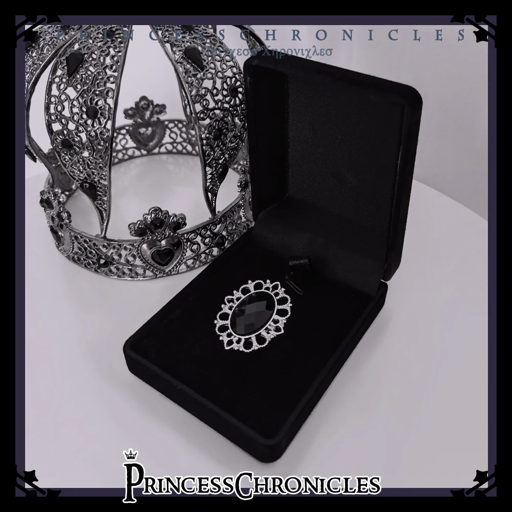 Black and Blue - Gothic Lolita Brooch - Image 3