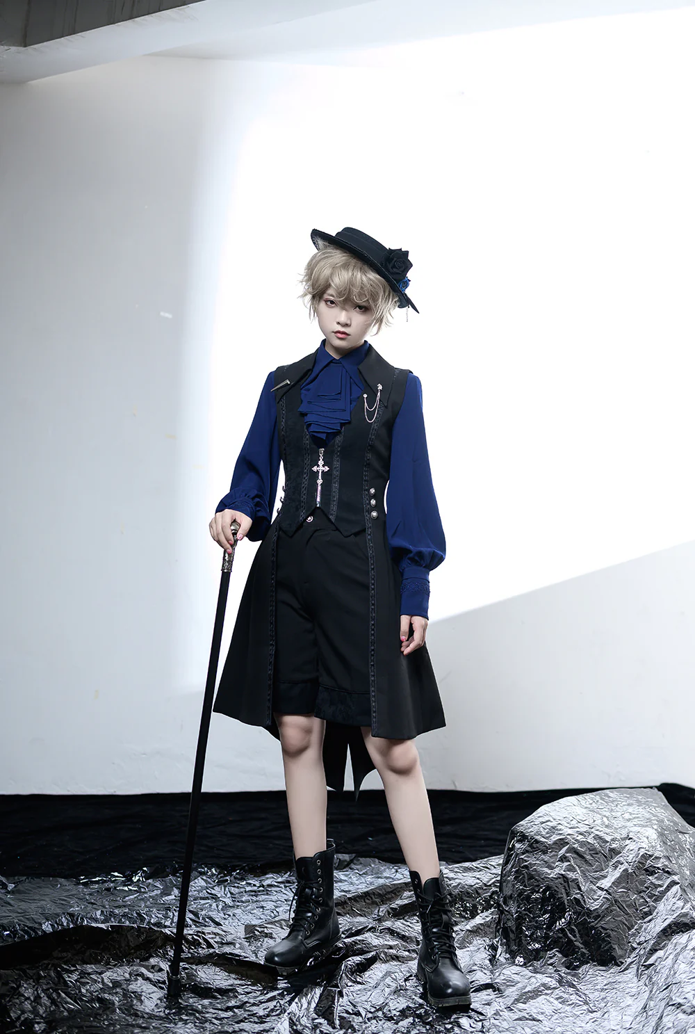 Black and Blue - Gothic Lolita Ouji Top Hat - Image 4