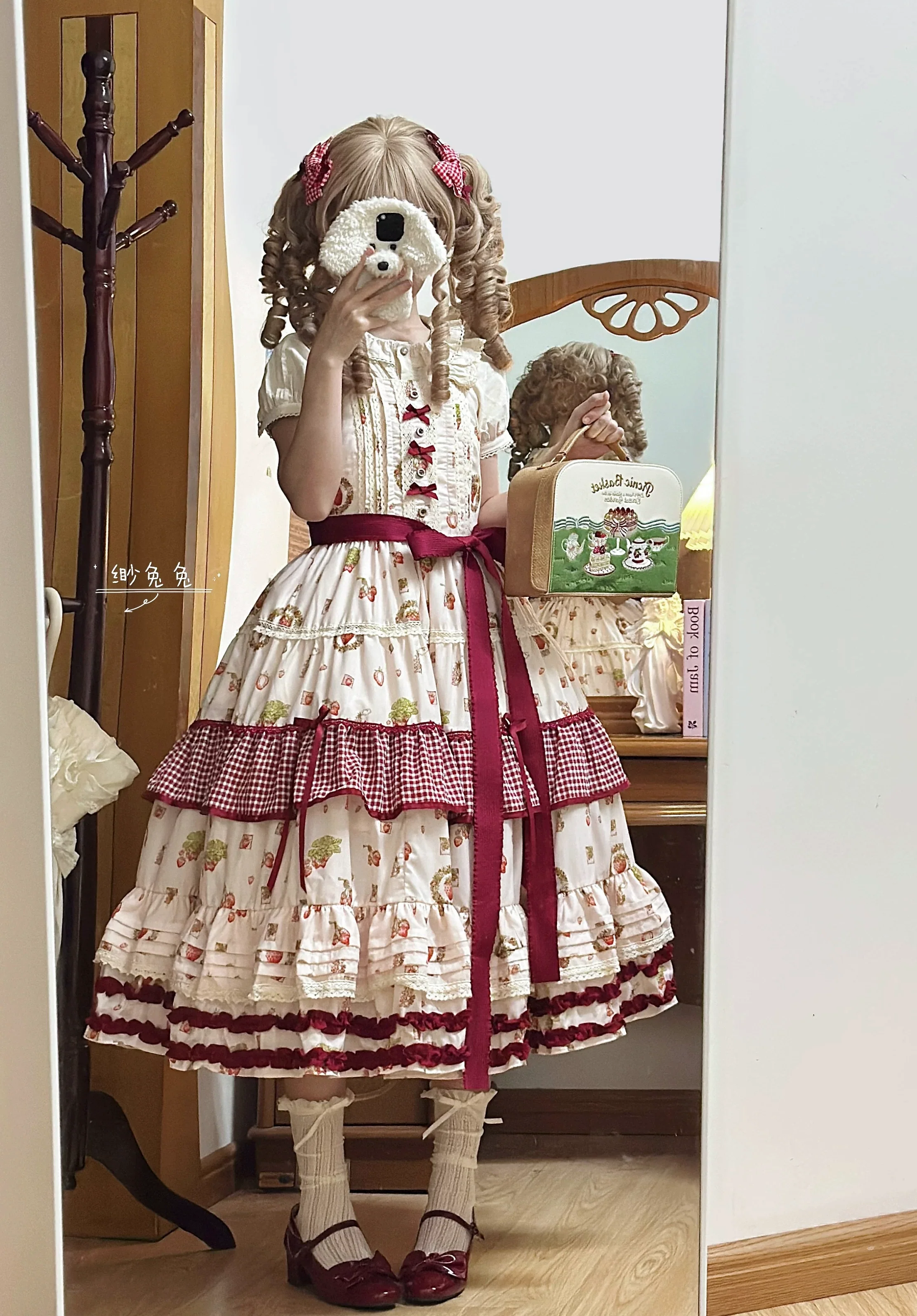 Skyfaring Strawberry - Printed Classic Lolita JSK Dress, Tired Hem - Image 10