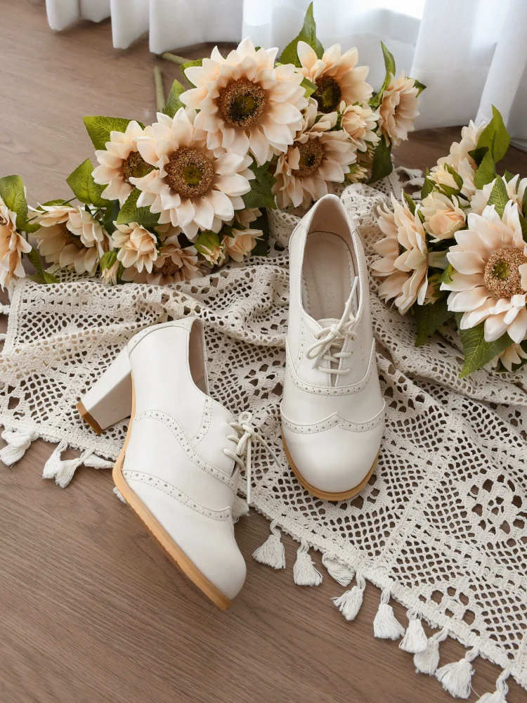 Retro Lolita Heel Shoes Handmade Perforated Strap Leather Shoes - Image 13