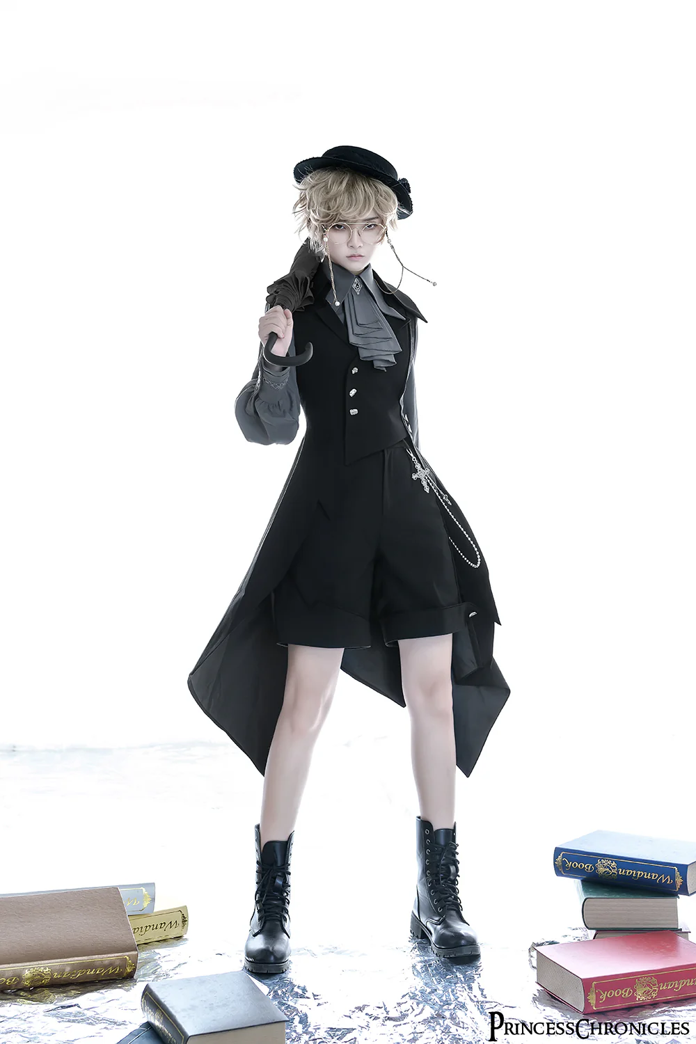 Black and Blue - Retro Ouji Lolita Shirt, Mutton Sleeves - Image 18