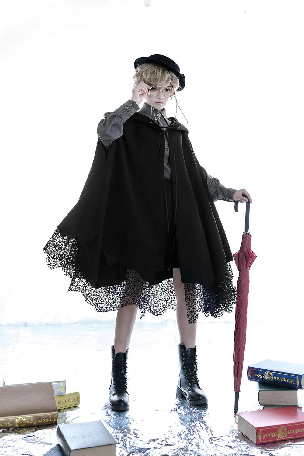 Black and Blue - Retro Ouji Lolita Shirt, Mutton Sleeves - Image 23