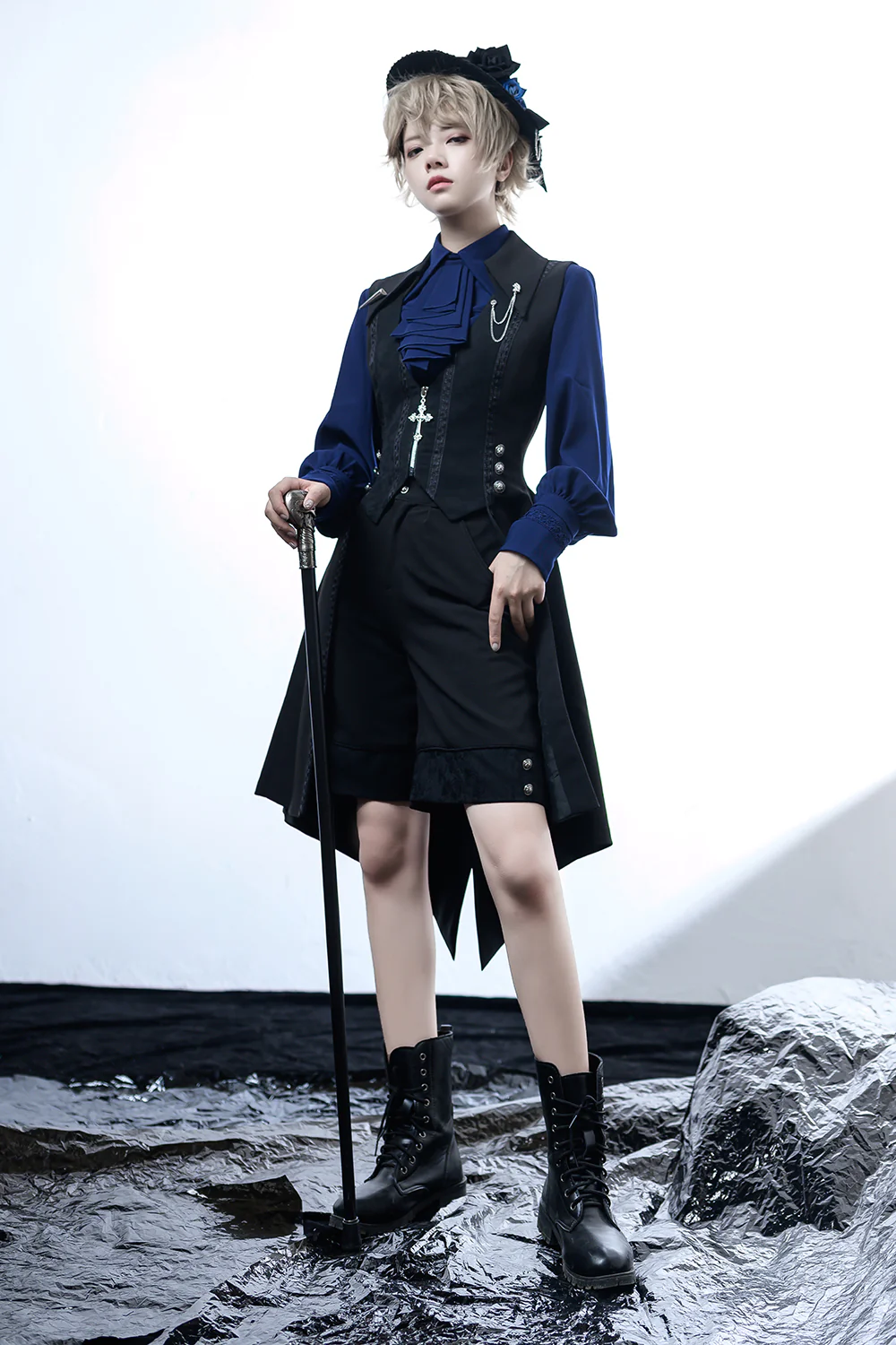 Black and Blue - Retro Ouji Lolita Shirt, Mutton Sleeves - Image 9