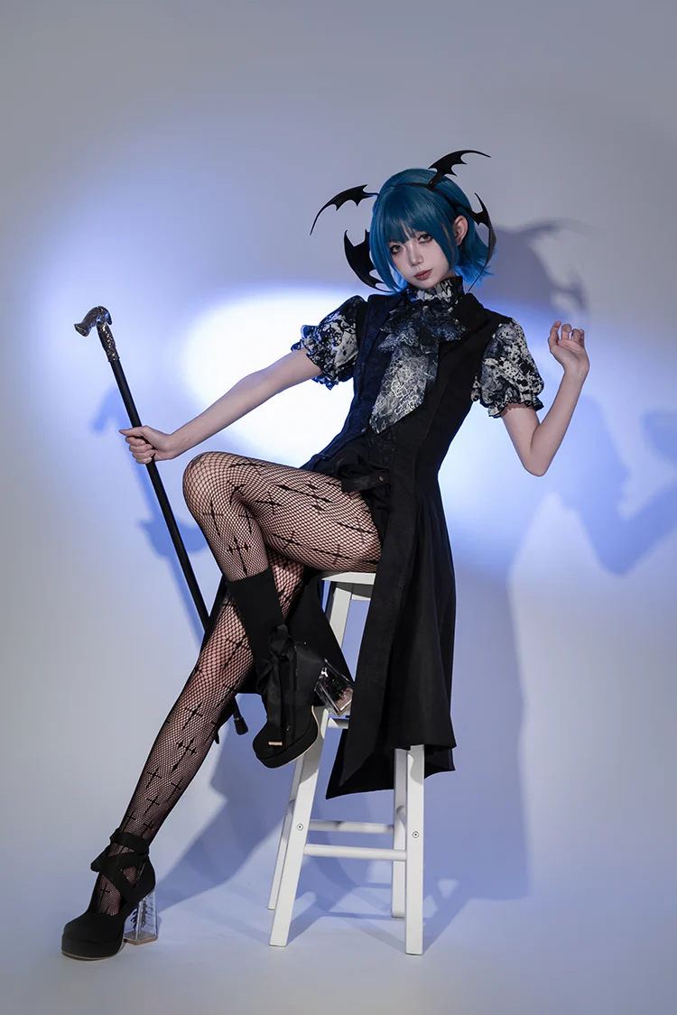Dreamland - Floating Koi Land - Satin Classic Lolita Platform Shoes, Transparent Heel - Image 24