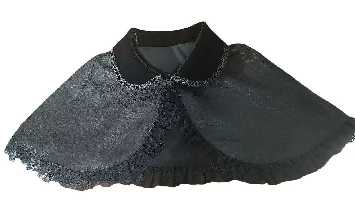 Short Gothic Lolita Cape - Image 10