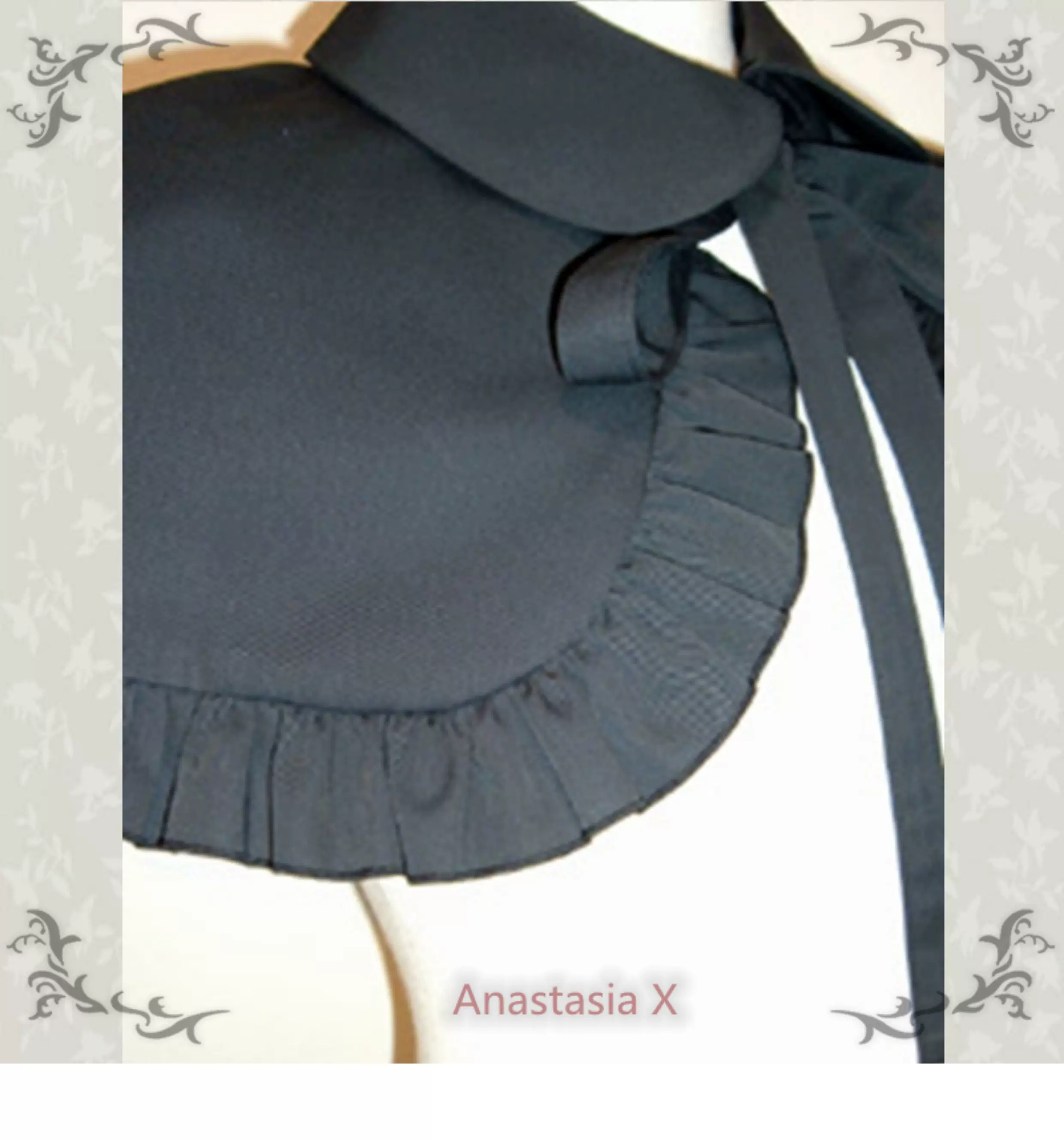 Short Gothic Lolita Cape - Image 5