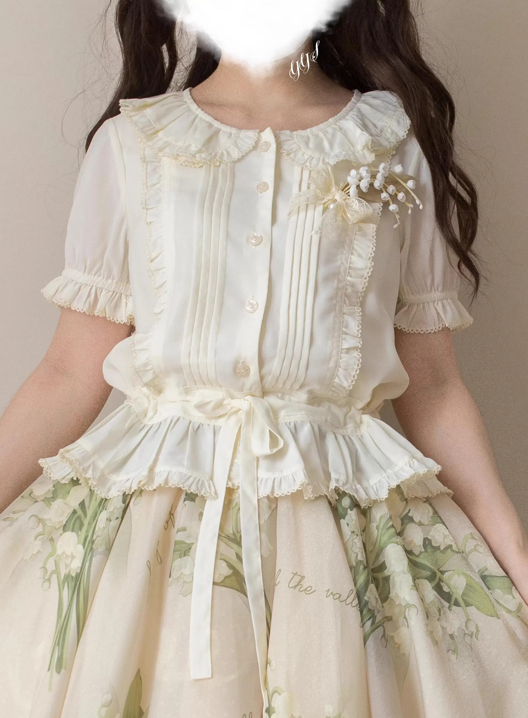 EverSpring - Short Sleeve Sweet Lolita Shirt, Peter Pan Collar - Image 2