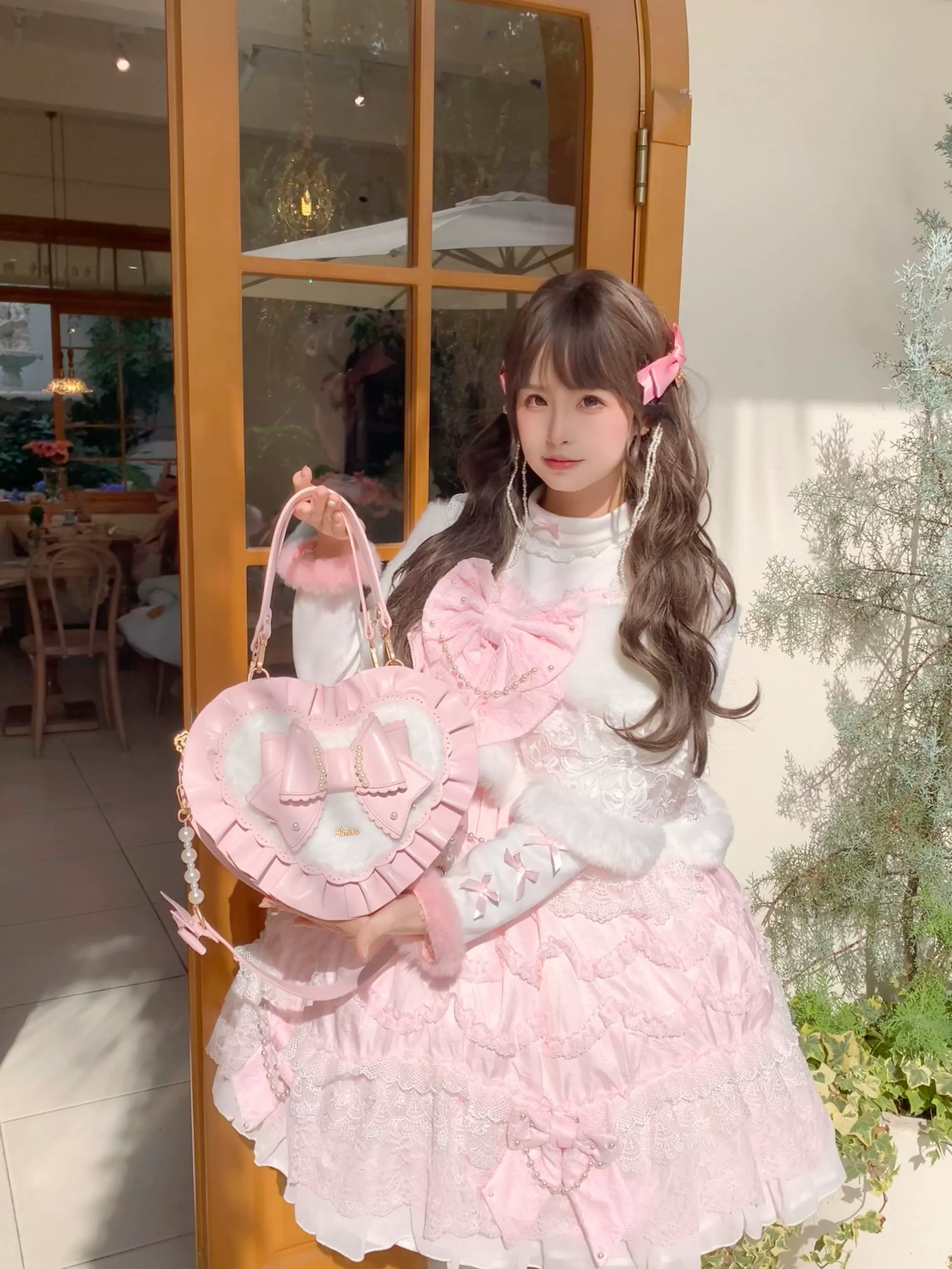 Small Gift Box - Sweet Lolita Heart Handbag, Bow Accent - Image 22