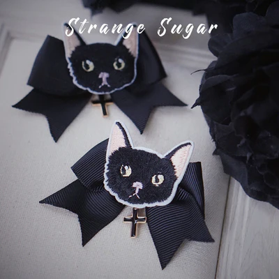 Strange Sugar - Gothic Headdress, Hallowen Skull Bat Hairclip - Image 4