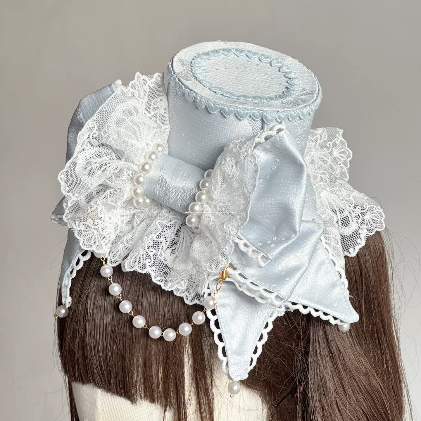 Sweet Lolita Bowknot Top Hat, Lace & Pearl Detail - Image 11