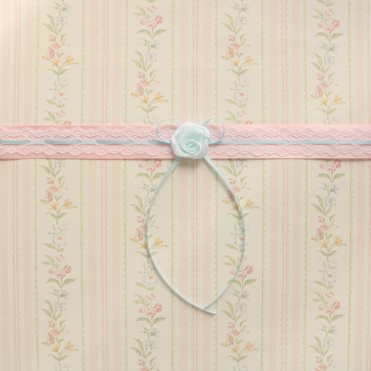 Creamy Bubbles - Sweet Lolita Choker Vintage Lace Rose Handmade Necklace - Image 13