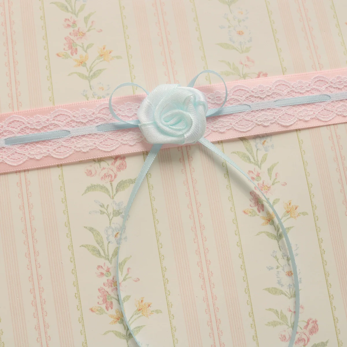 Creamy Bubbles - Sweet Lolita Choker Vintage Lace Rose Handmade Necklace - Image 14