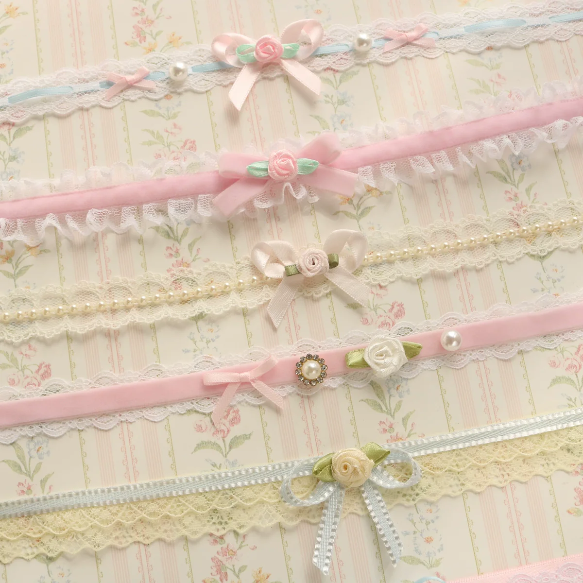 Creamy Bubbles - Sweet Lolita Choker Vintage Lace Rose Handmade Necklace - Image 32