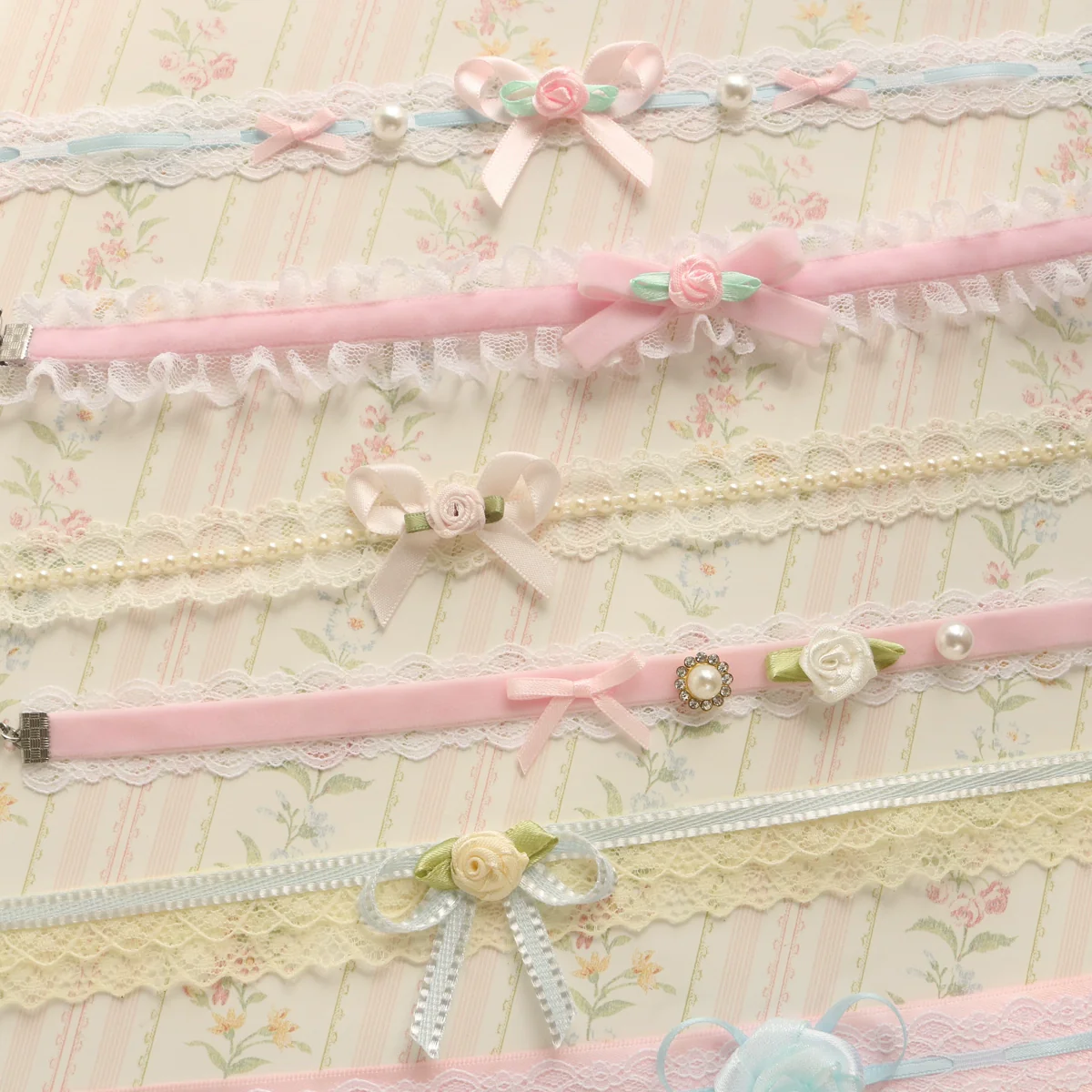 Creamy Bubbles - Sweet Lolita Choker Vintage Lace Rose Handmade Necklace - Image 36
