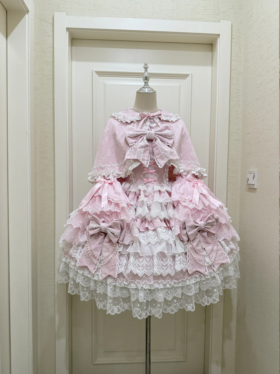 Hanguliang - Cross Heart Knot - Sweet Lolita JSK Suit Tiered Ruffles Dress with Lace Blouse - Image 18