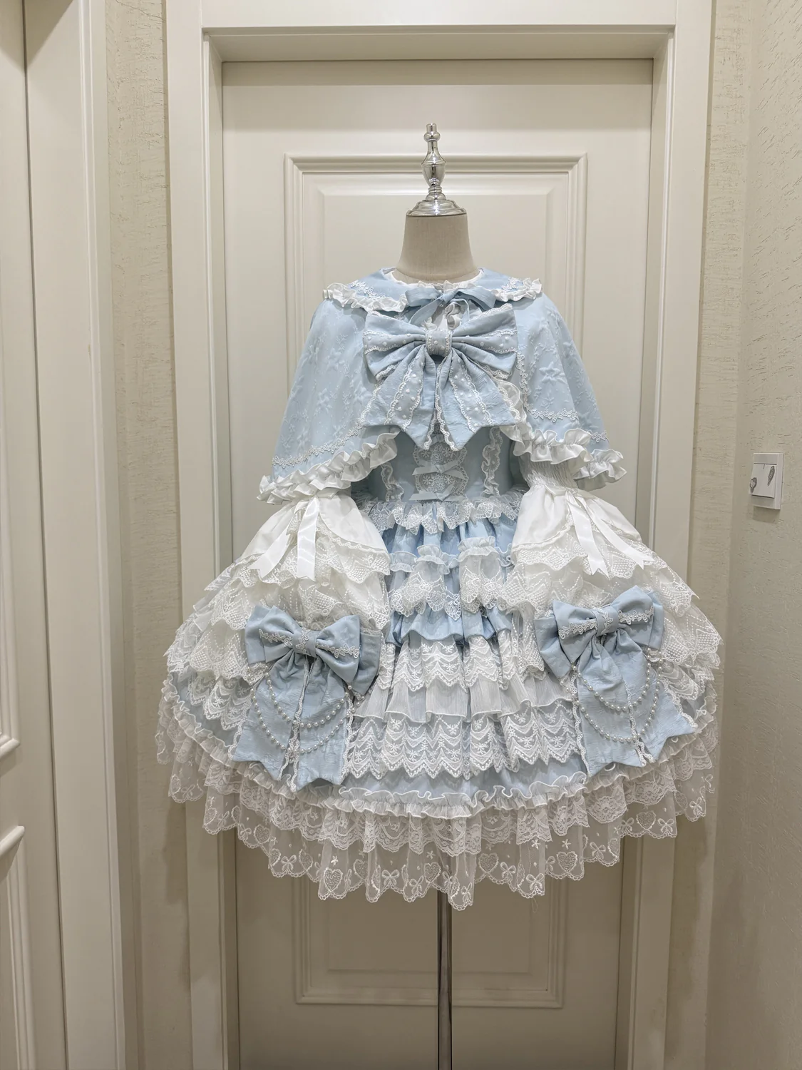 Hanguliang - Cross Heart Knot - Sweet Lolita JSK Suit Tiered Ruffles Dress with Lace Blouse - Image 19