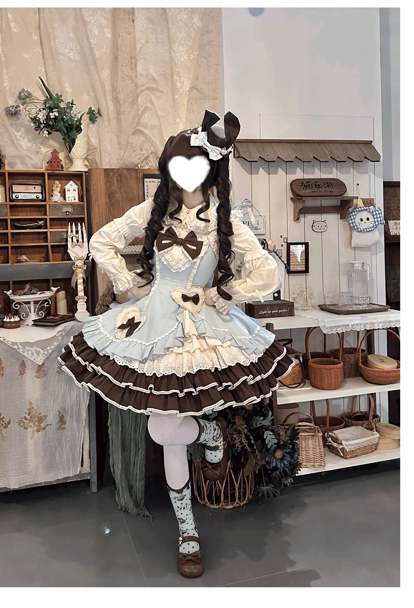 Cream Bud - Tiered Hem Old School Lolita JSK, Side Opening - Image 19