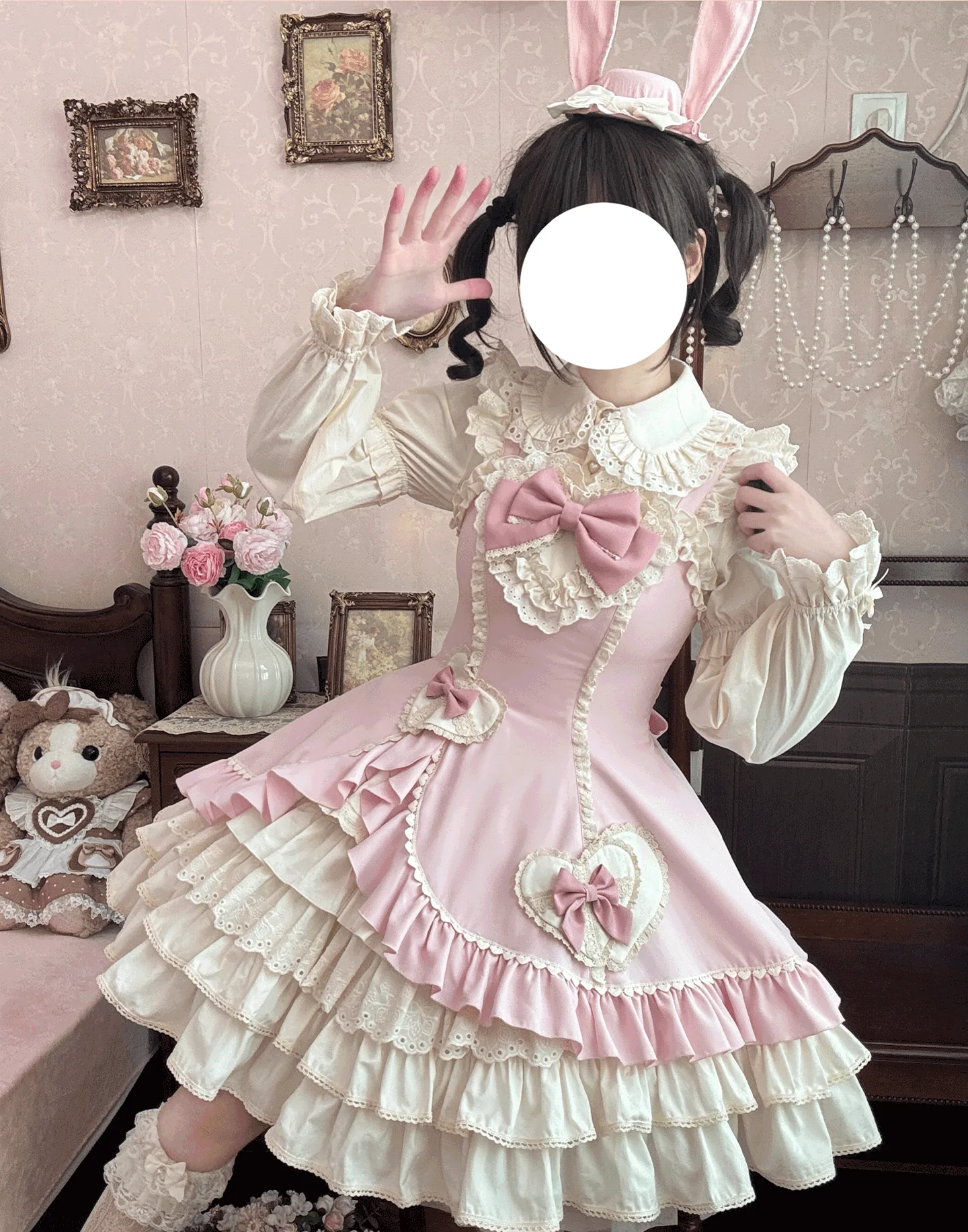 Cream Bud - Tiered Hem Old School Lolita JSK, Side Opening - Image 9