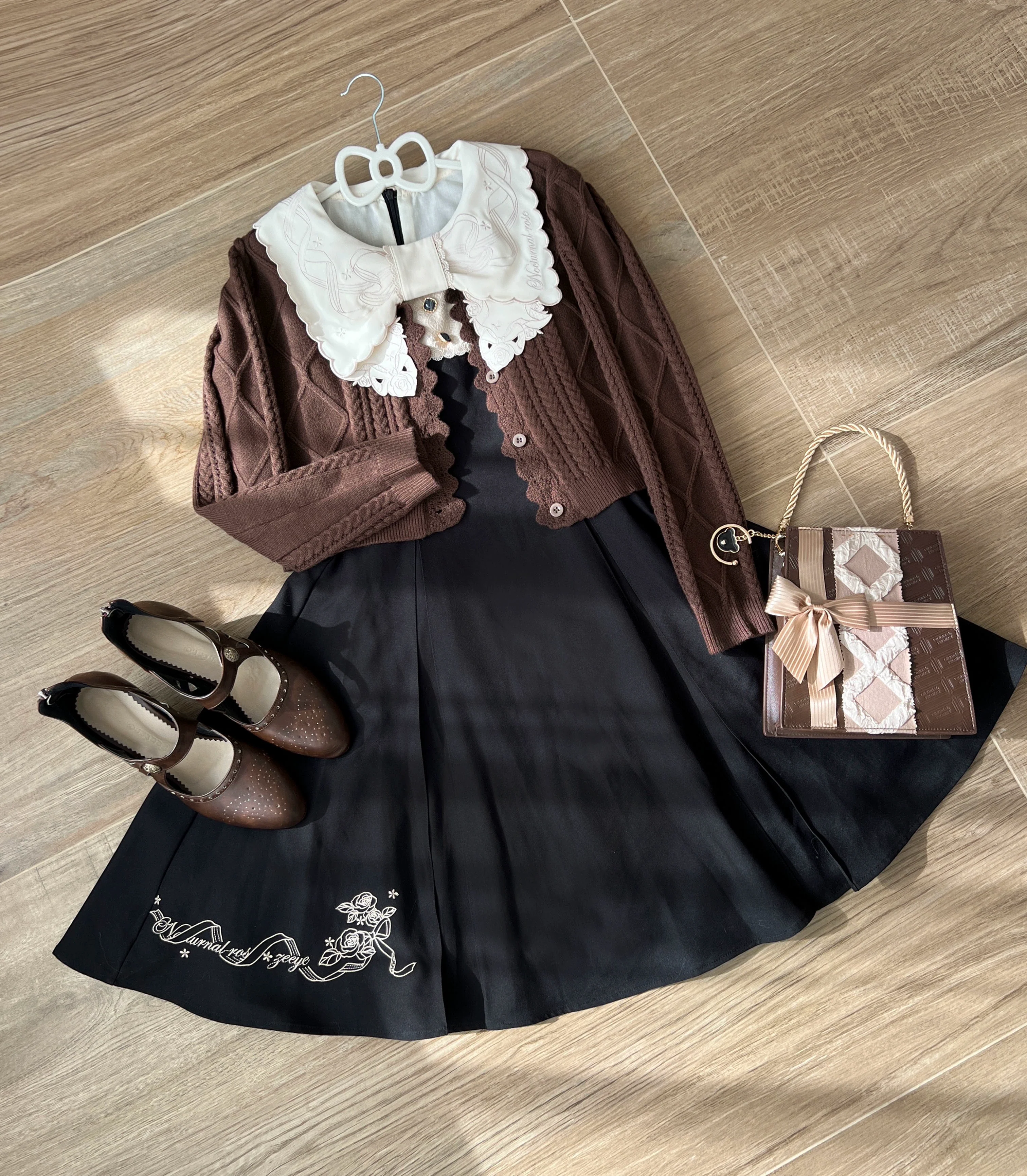 Soft Thought - Vintage Lolita Cardigan Short Knitting Sweater - Image 5