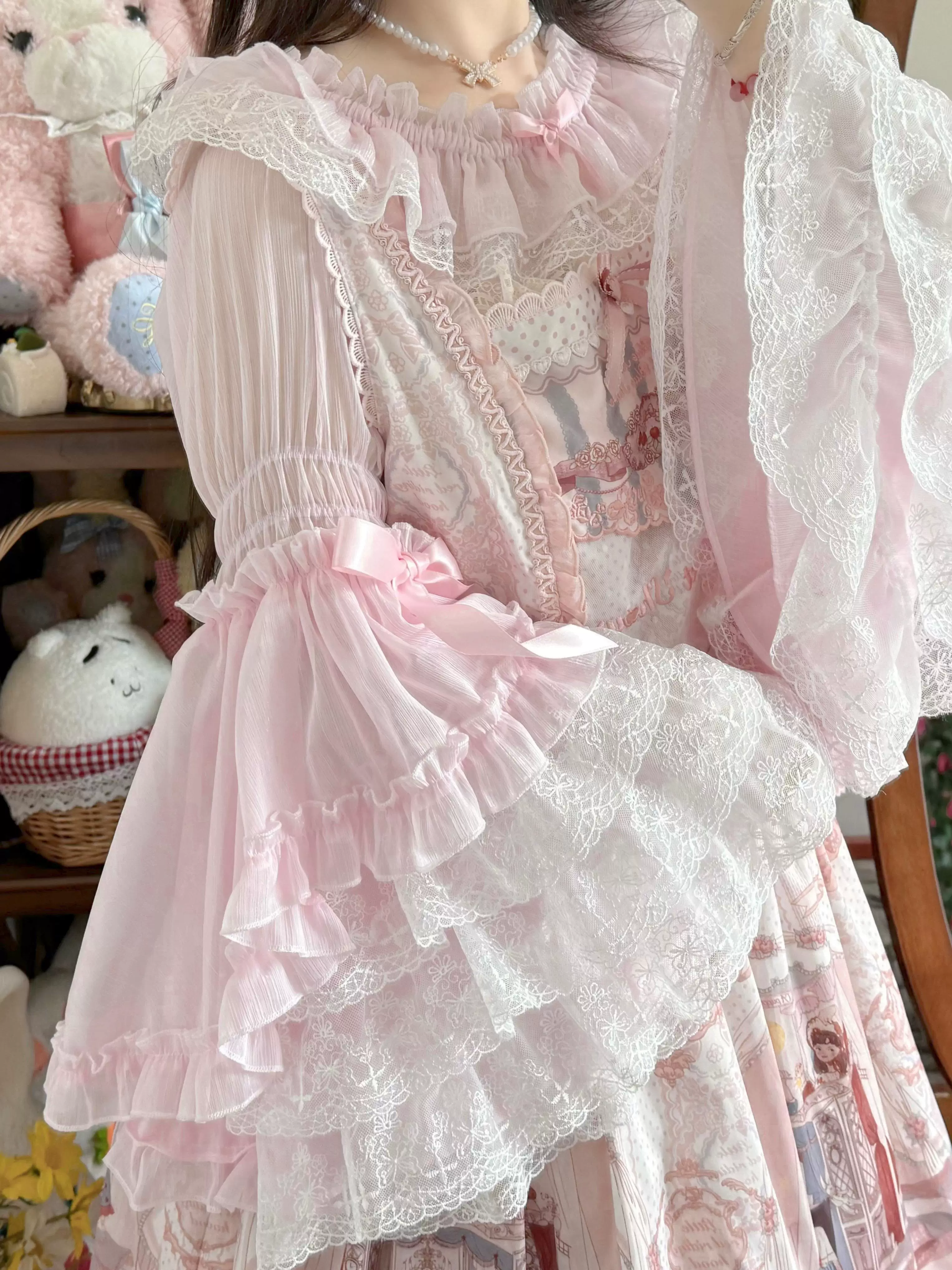 Vintage Lolita Hime Sleeve Blouse, Off-shoulder Design - Image 11