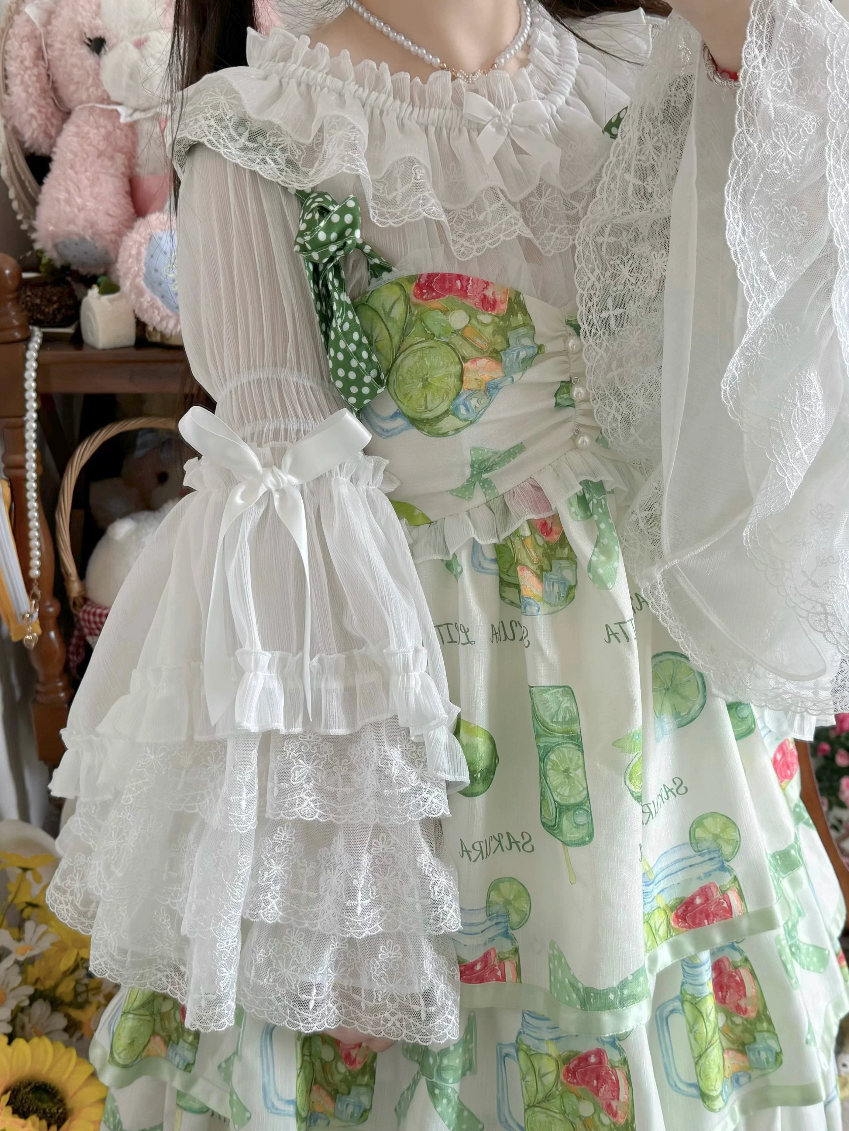 Vintage Lolita Hime Sleeve Blouse, Off-shoulder Design - Image 5