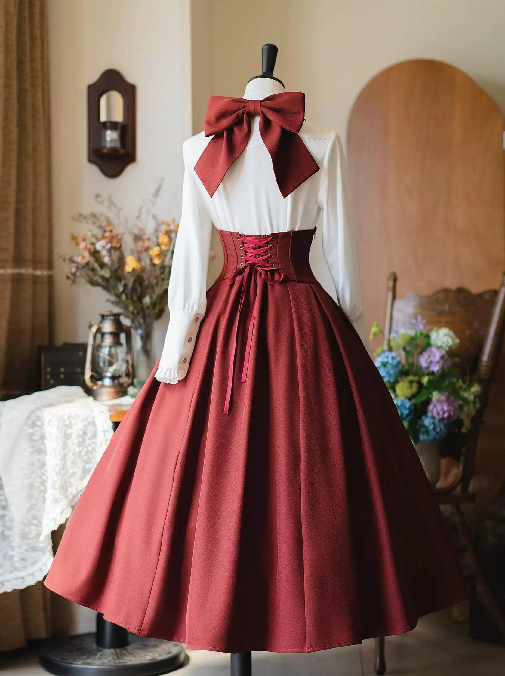 Vintage Lolita Fishbone Halter SK, Autumn Jacket - Image 4