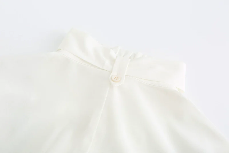 Endless Promises - Vintage Ouji Lolita Shirt with Ruffle and Jabot Collar - Image 8