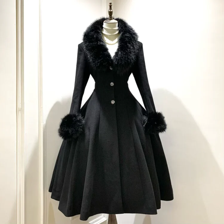 Black Mamba - Winter Elegant Lolita Coat, Detachable Fur Collar - Image 3