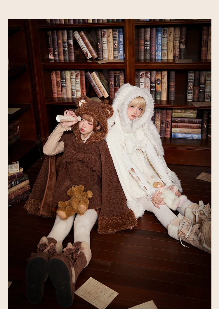 Rabbit & Bear - Winter Kawaii Lolita Cape and Shorts - Image 3