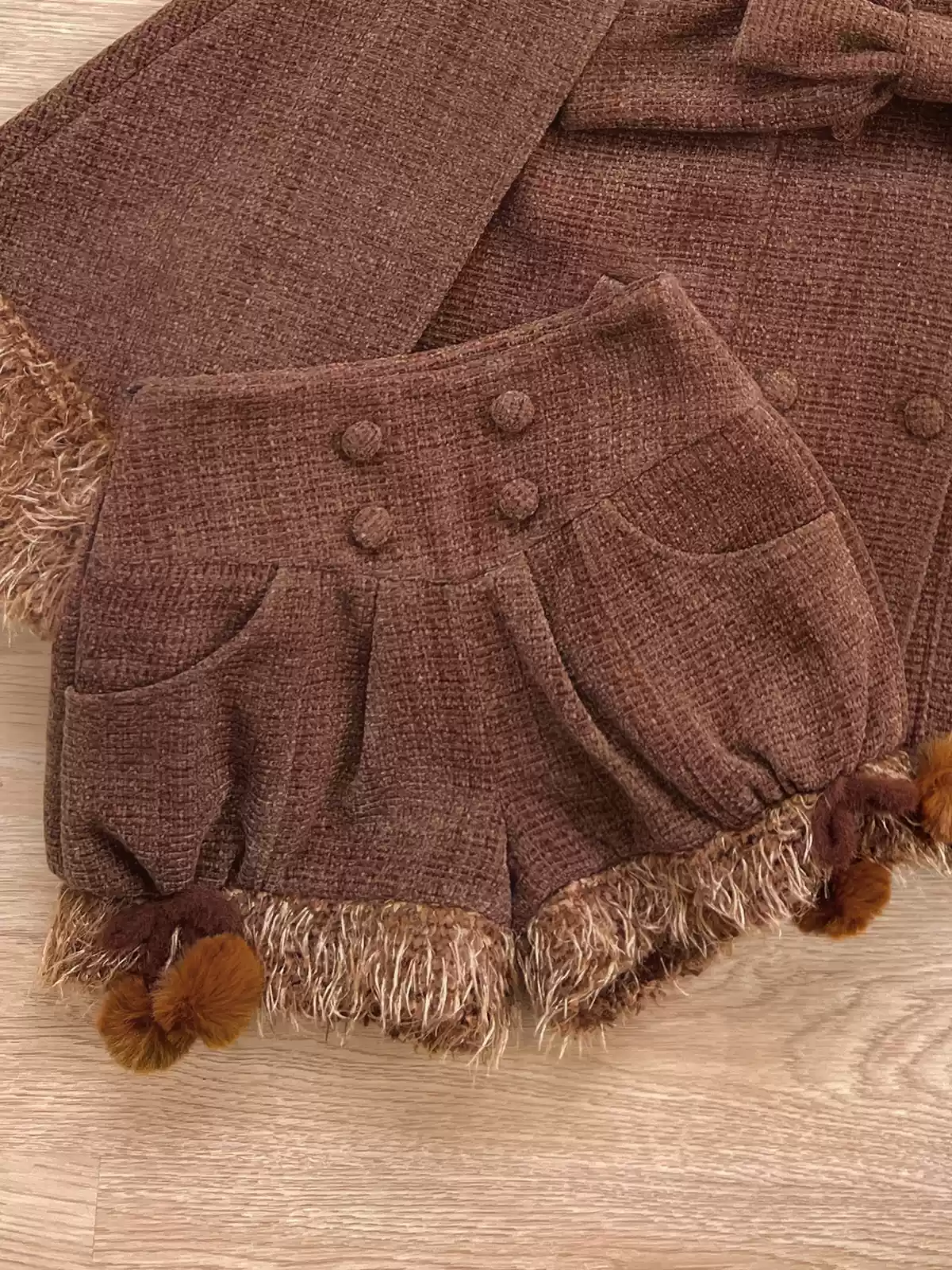 Rabbit & Bear - Winter Kawaii Lolita Cape and Shorts - Image 30