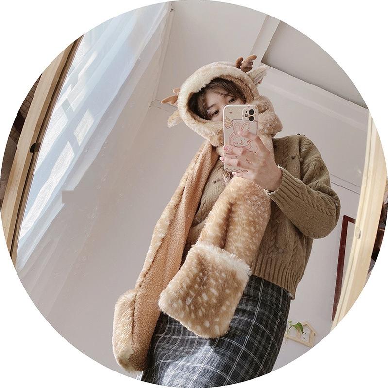 Xiaogui - Winter Kawaii Lolita Hat Antler Plush 3-in-1 Set - Image 4
